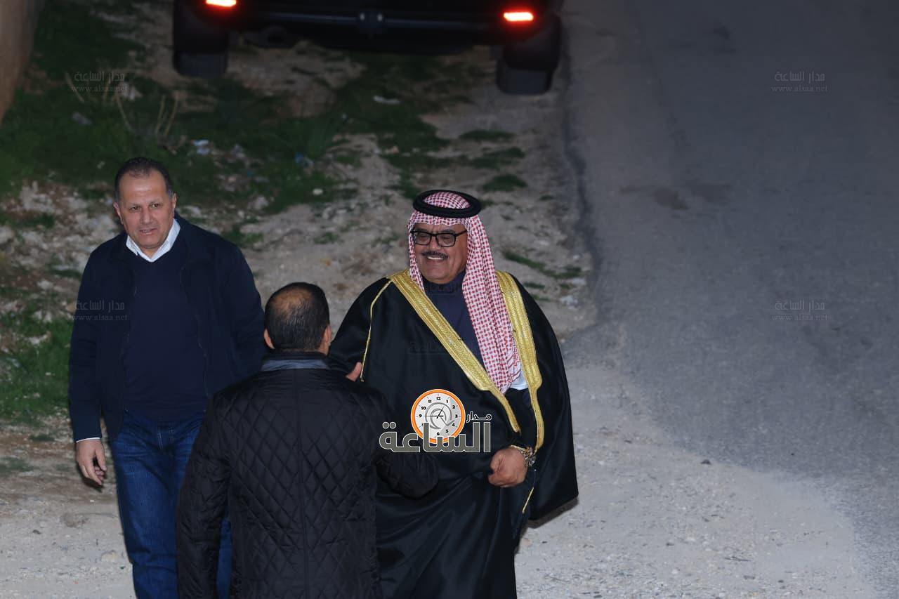 Madar Al-Saa Images 0.04106124175312553