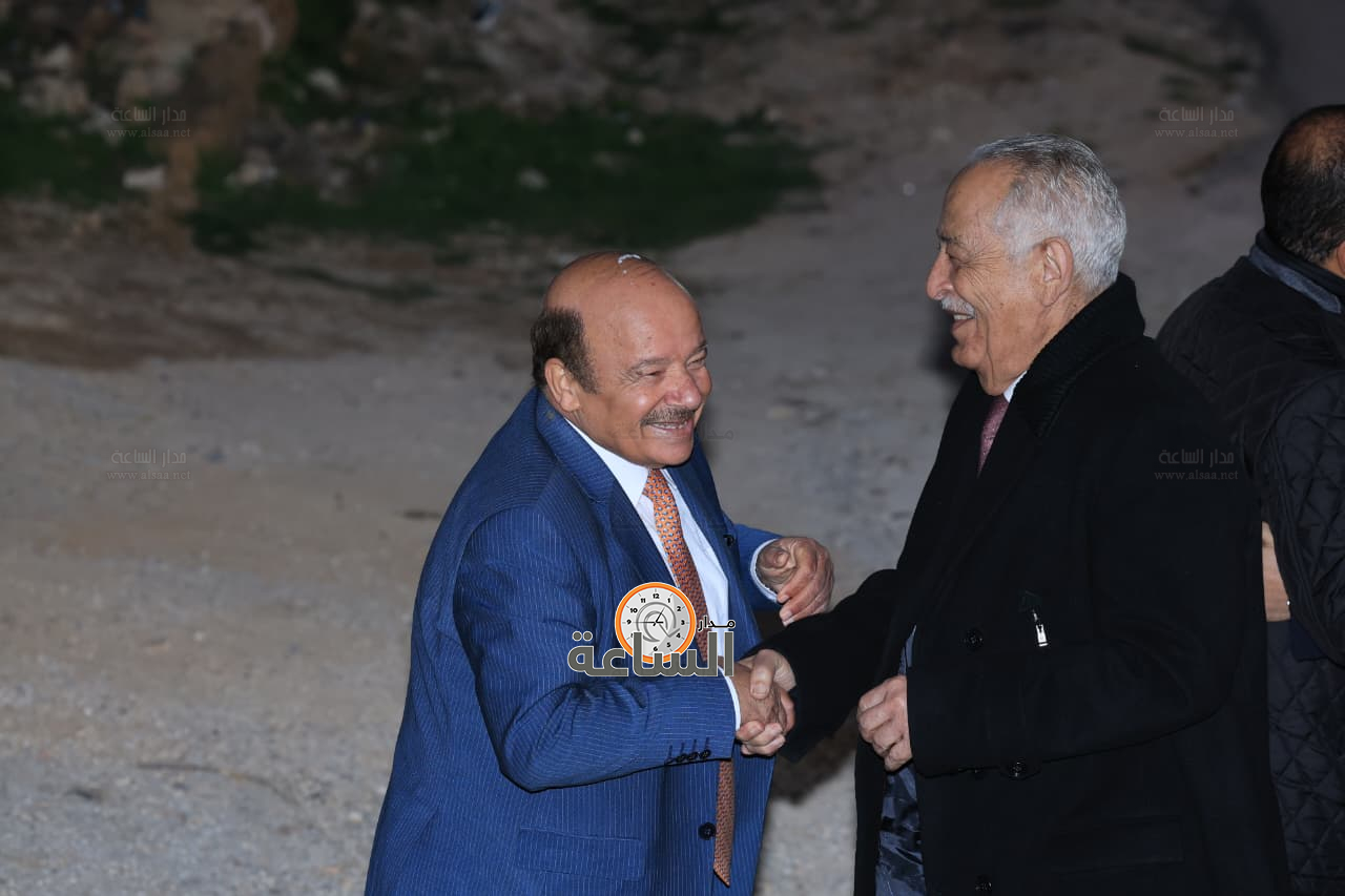 Madar Al-Saa Images 0.8386376373760605