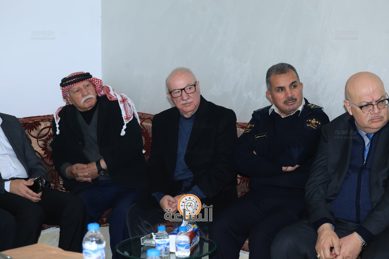 Madar Al-Saa Images 0.4201747301622061