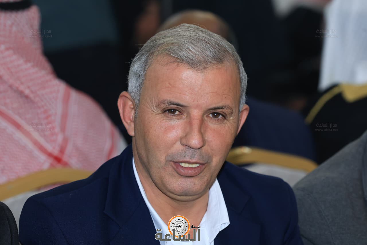 Madar Al-Saa Images 0.15849532018171464