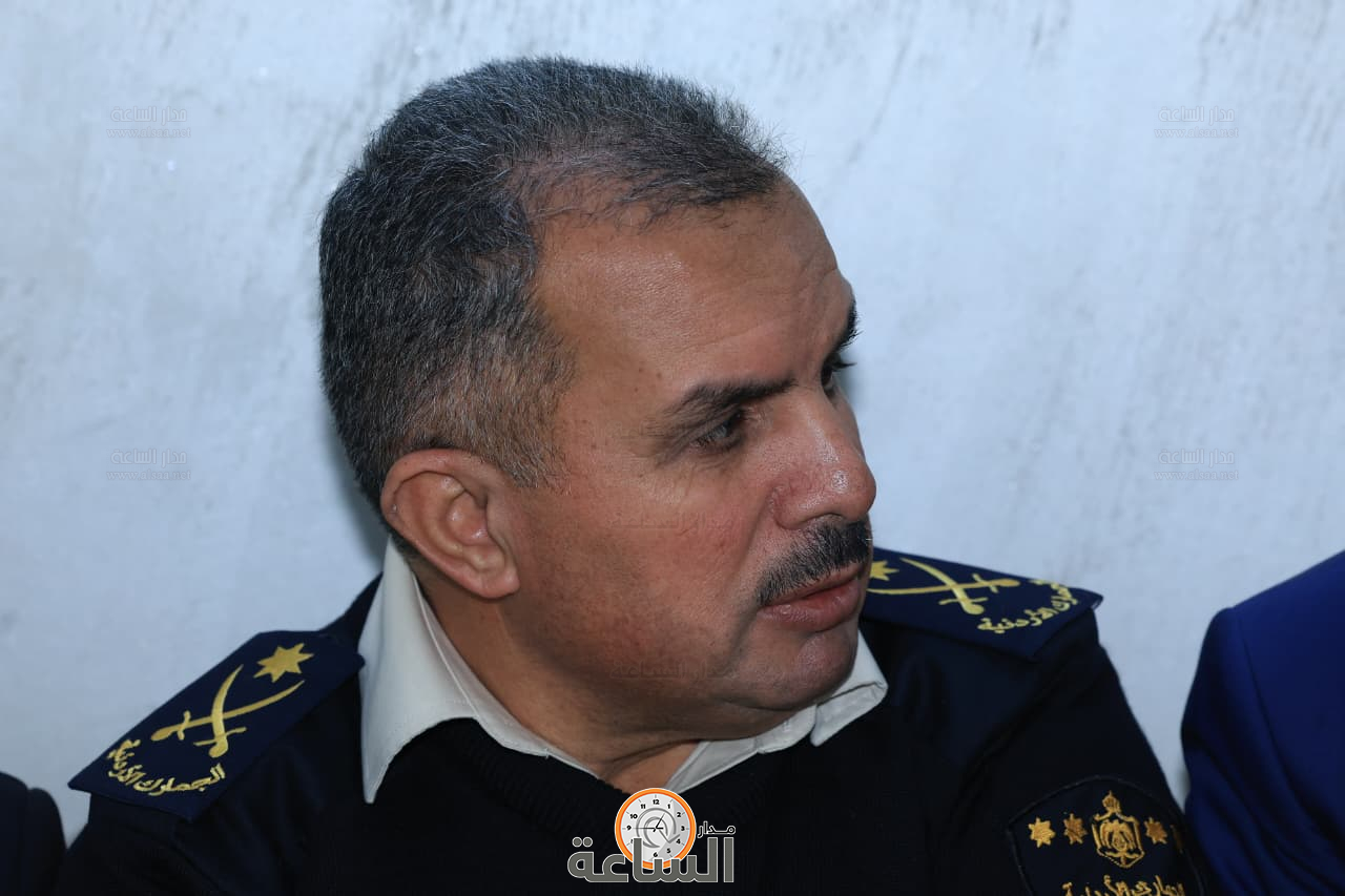 Madar Al-Saa Images 0.08279424431331828