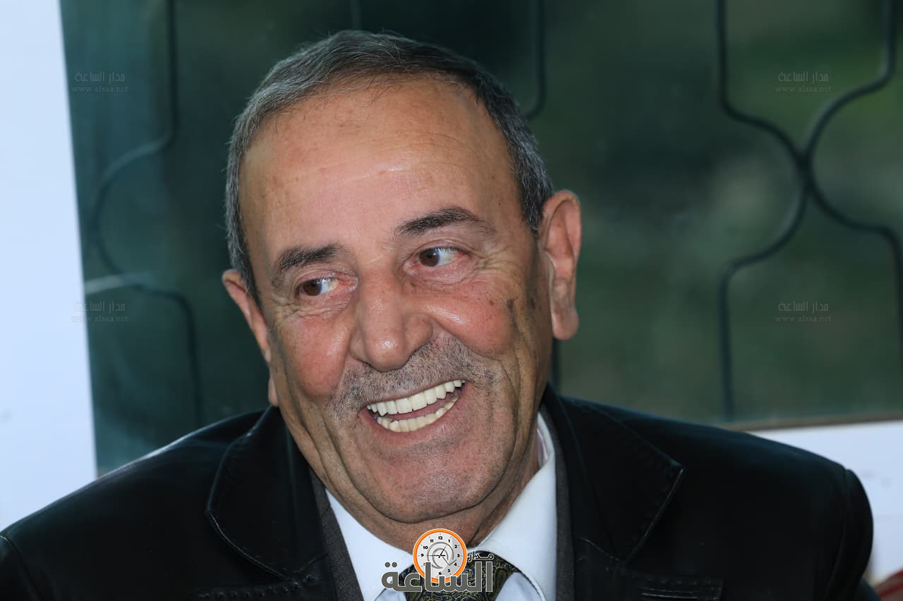 Madar Al-Saa Images 0.9264360404903134