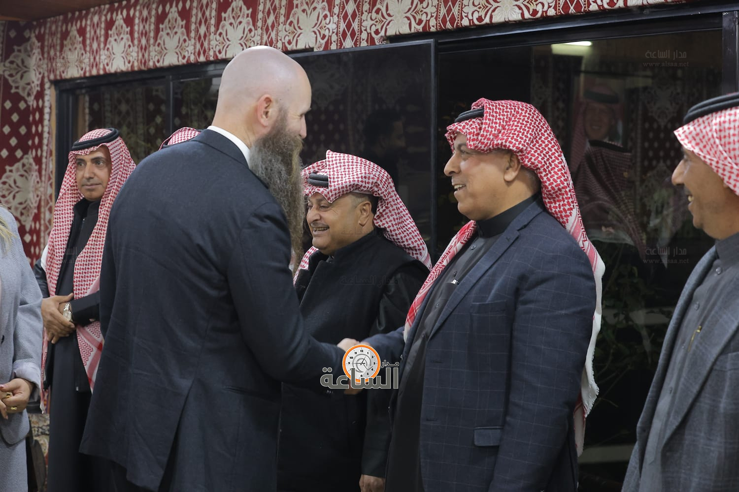 Madar Al-Saa Images 0.8377649660279454