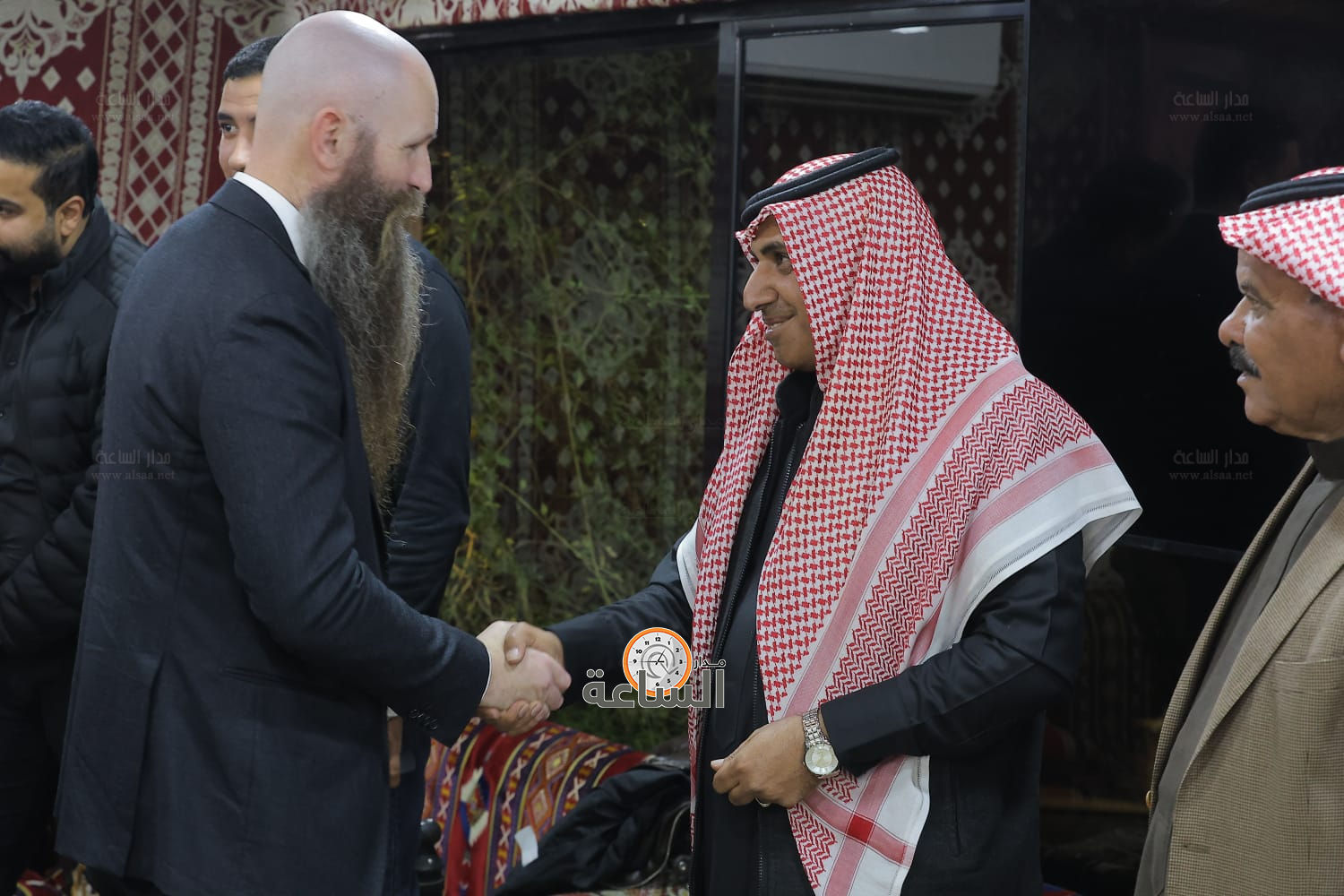 Madar Al-Saa Images 0.2357071273470257