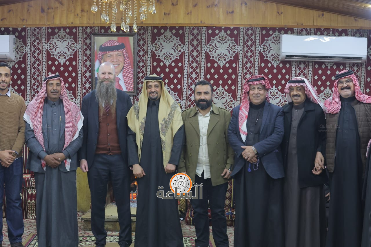 Madar Al-Saa Images 0.6344569602310881