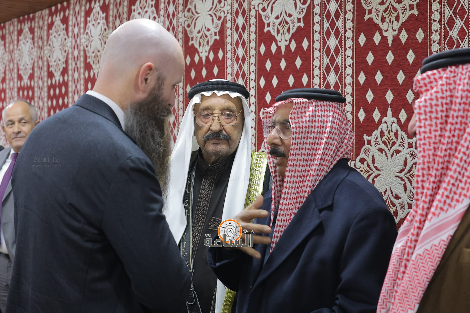 Madar Al-Saa Images 0.21936706722113475