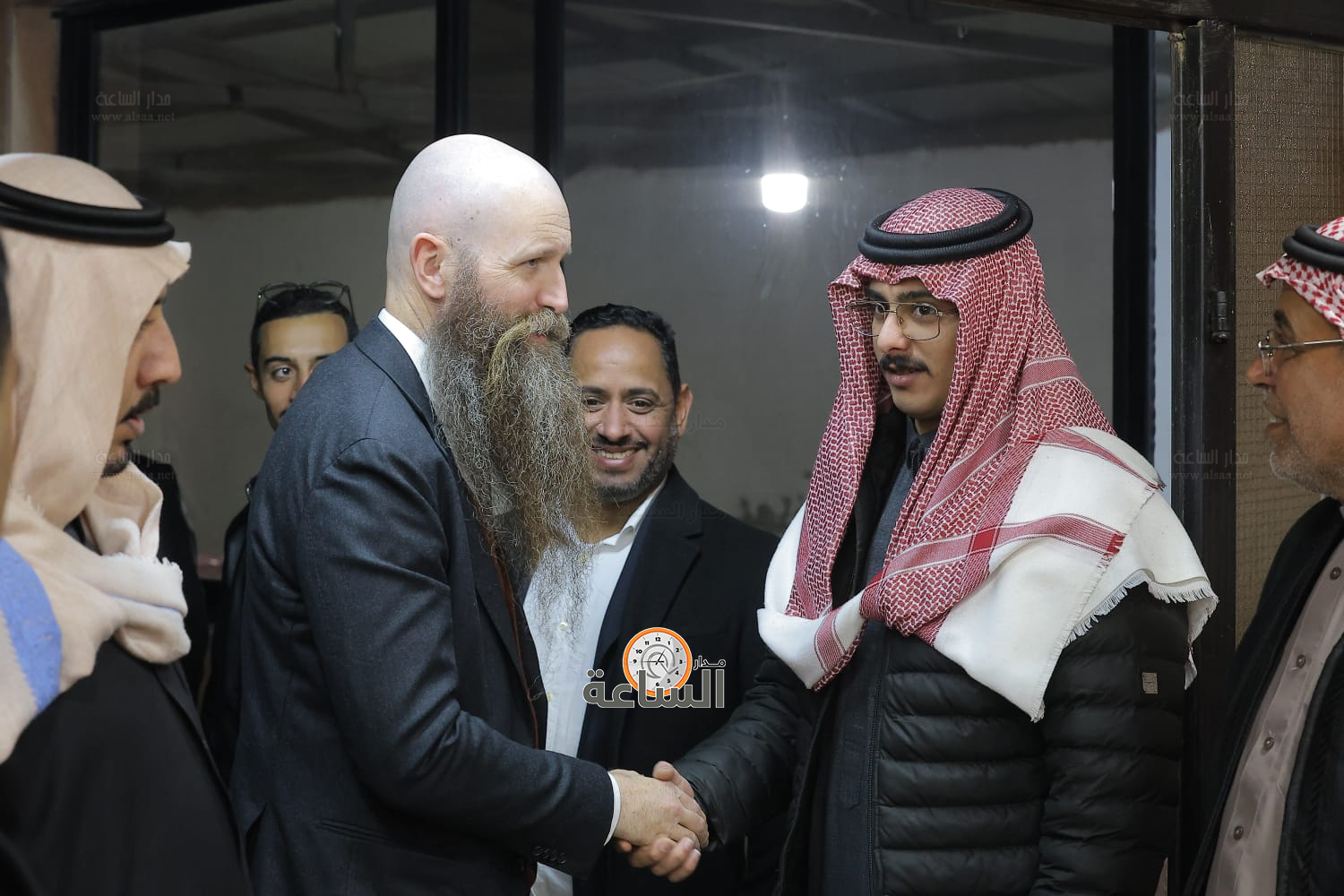 Madar Al-Saa Images 0.23304452045336277