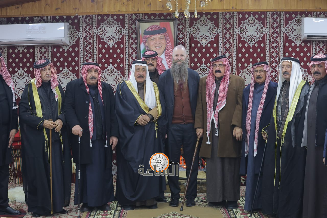 Madar Al-Saa Images 0.22310139041986432