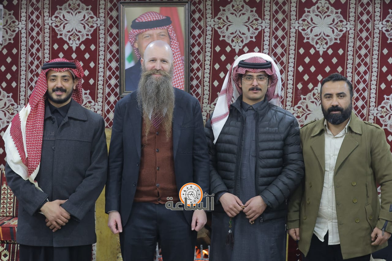 Madar Al-Saa Images 0.09855548550302906