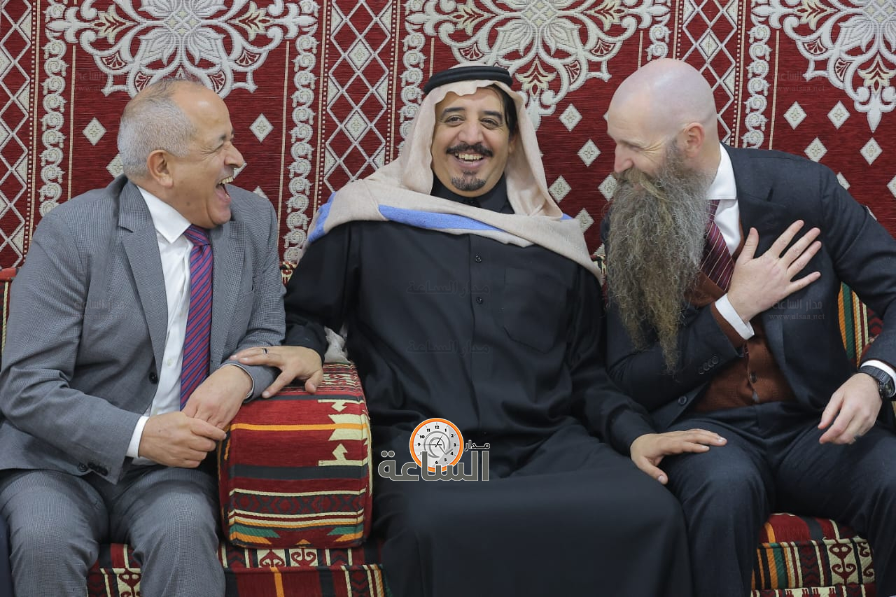 Madar Al-Saa Images 0.8000123408508075