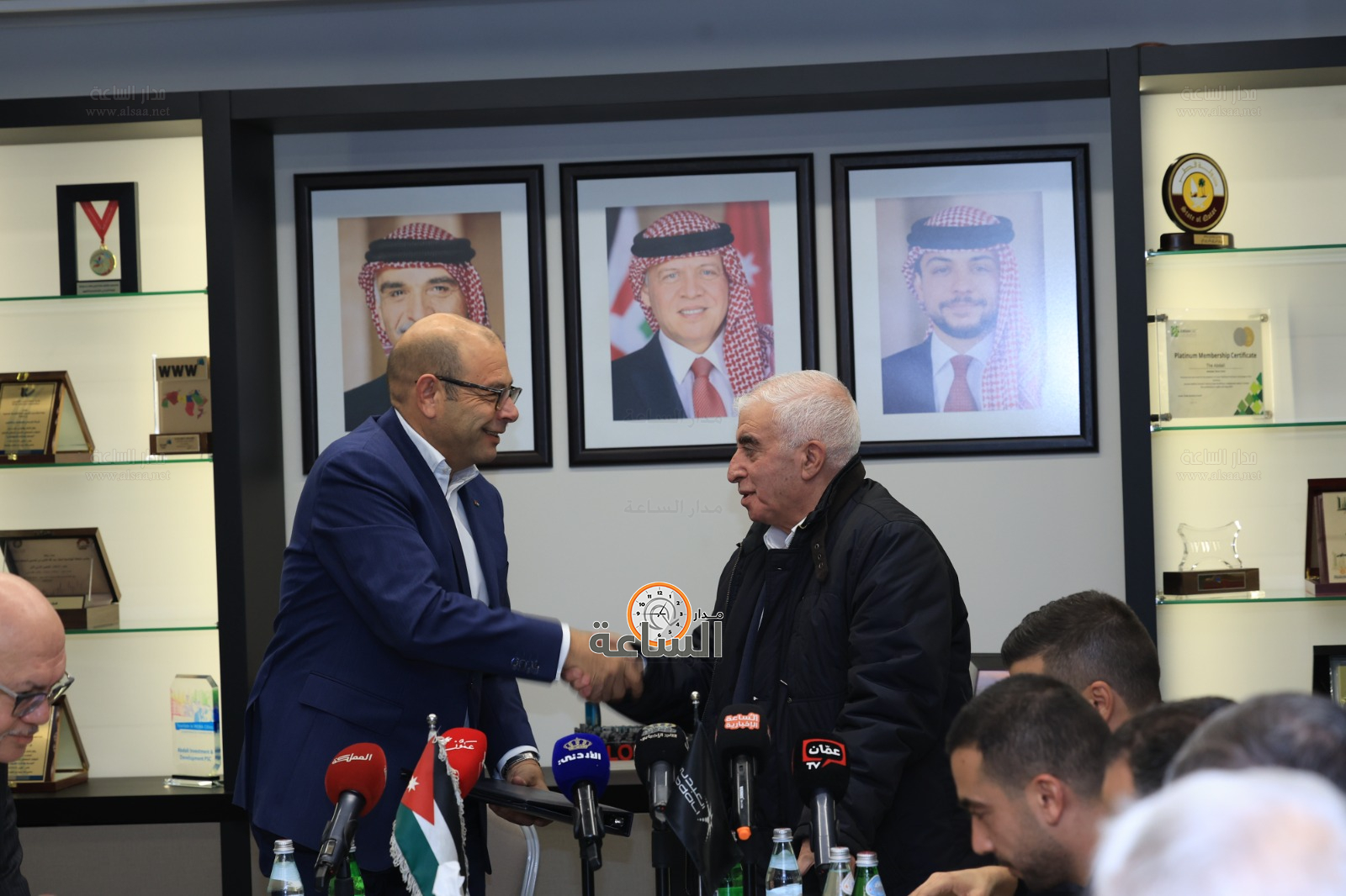 Madar Al-Saa Images 0.8107362483370896