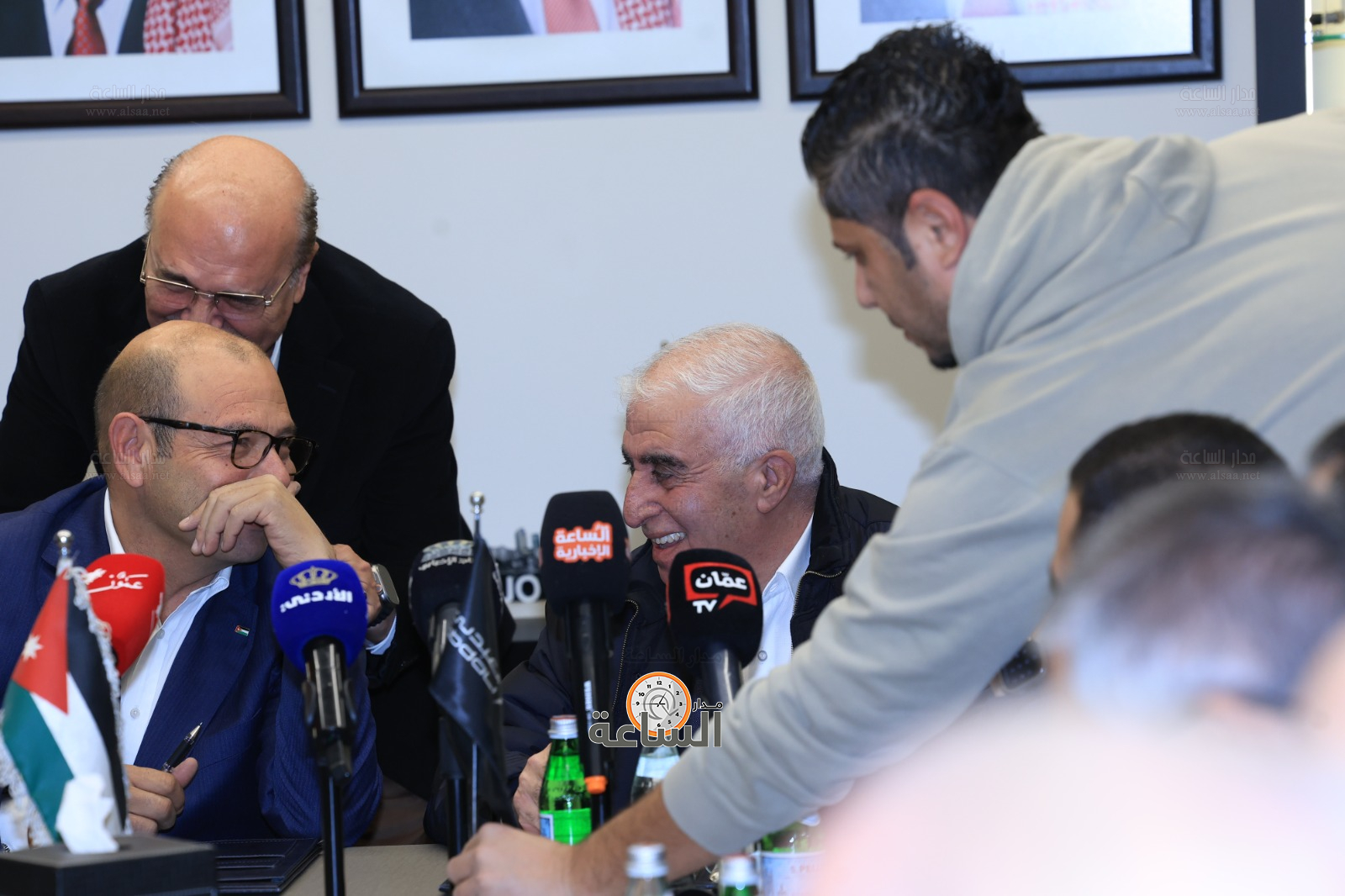 Madar Al-Saa Images 0.6149327267676511