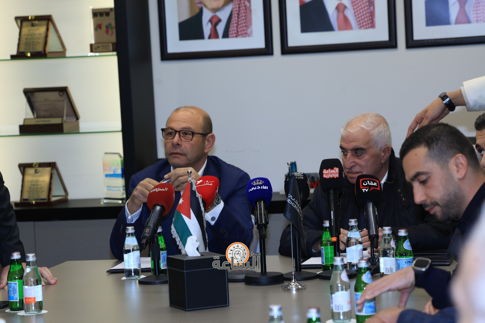 Madar Al-Saa Images 0.17784449551741333