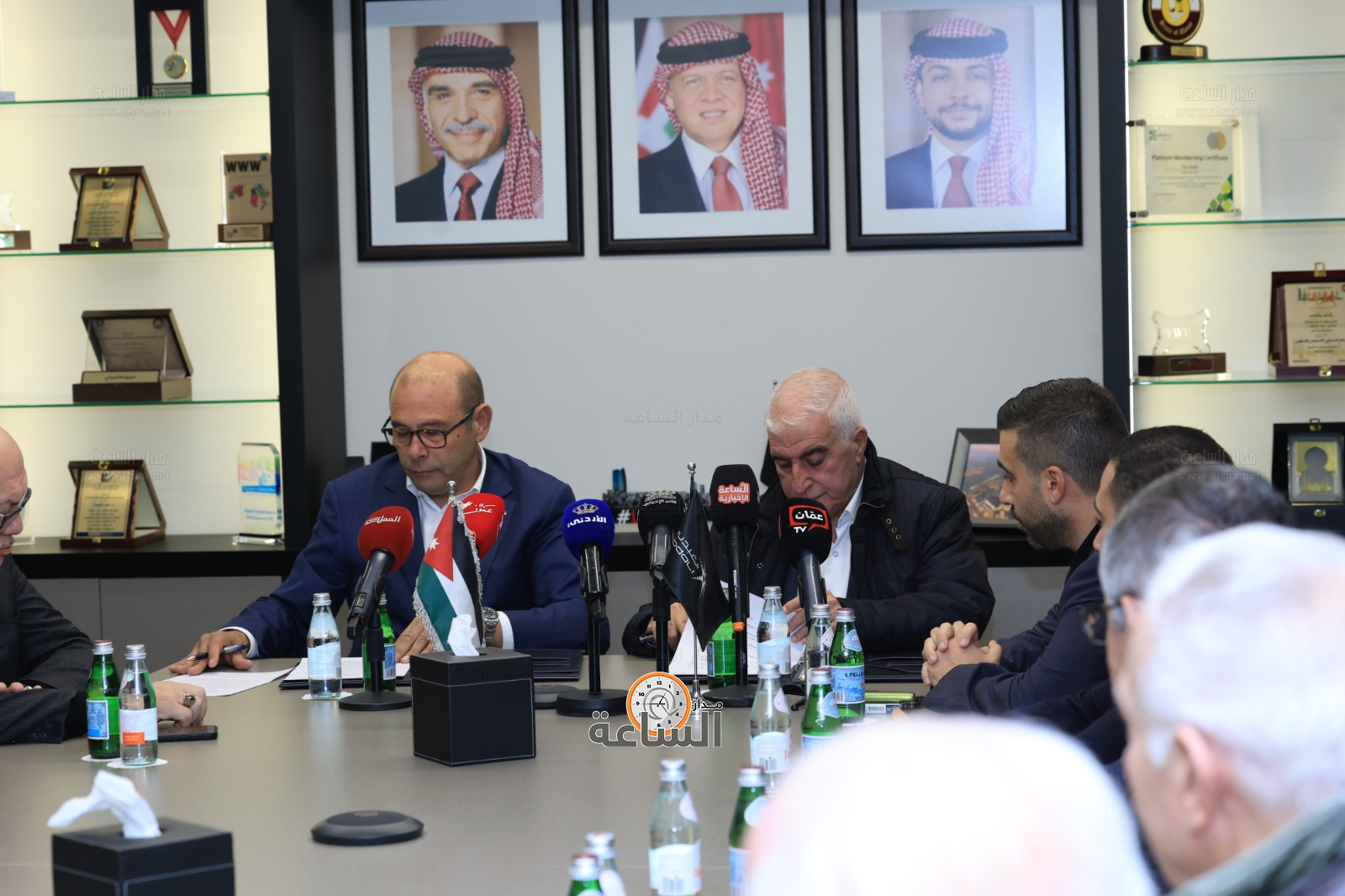 Madar Al-Saa Images 0.04699503527778748