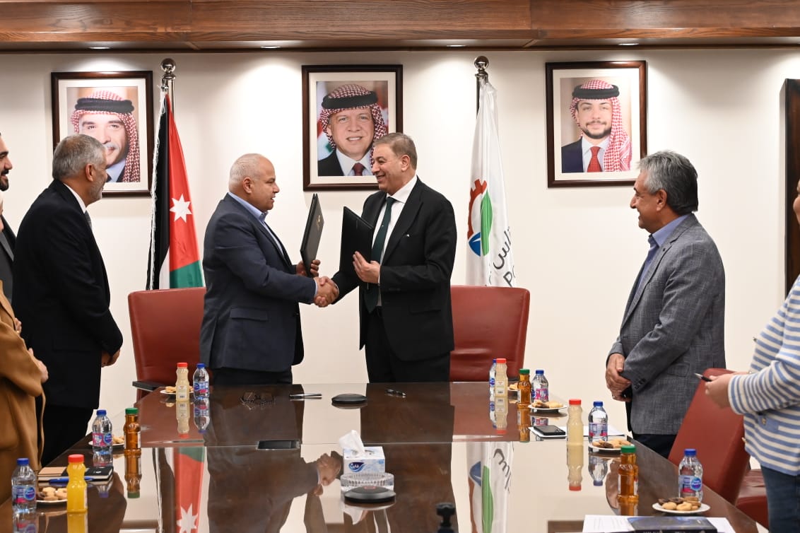 Madar Al-Saa Images 0.26571366248560013