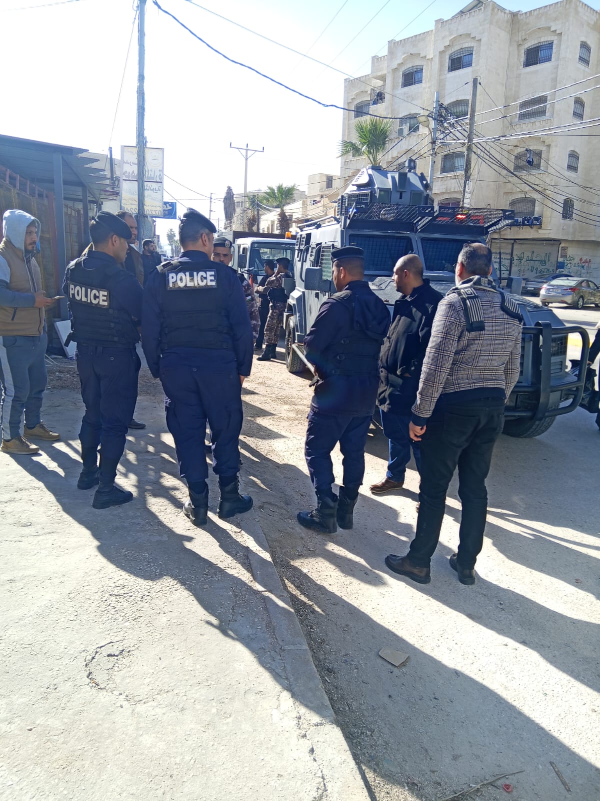 Madar Al-Saa Images 0.19119274071394898