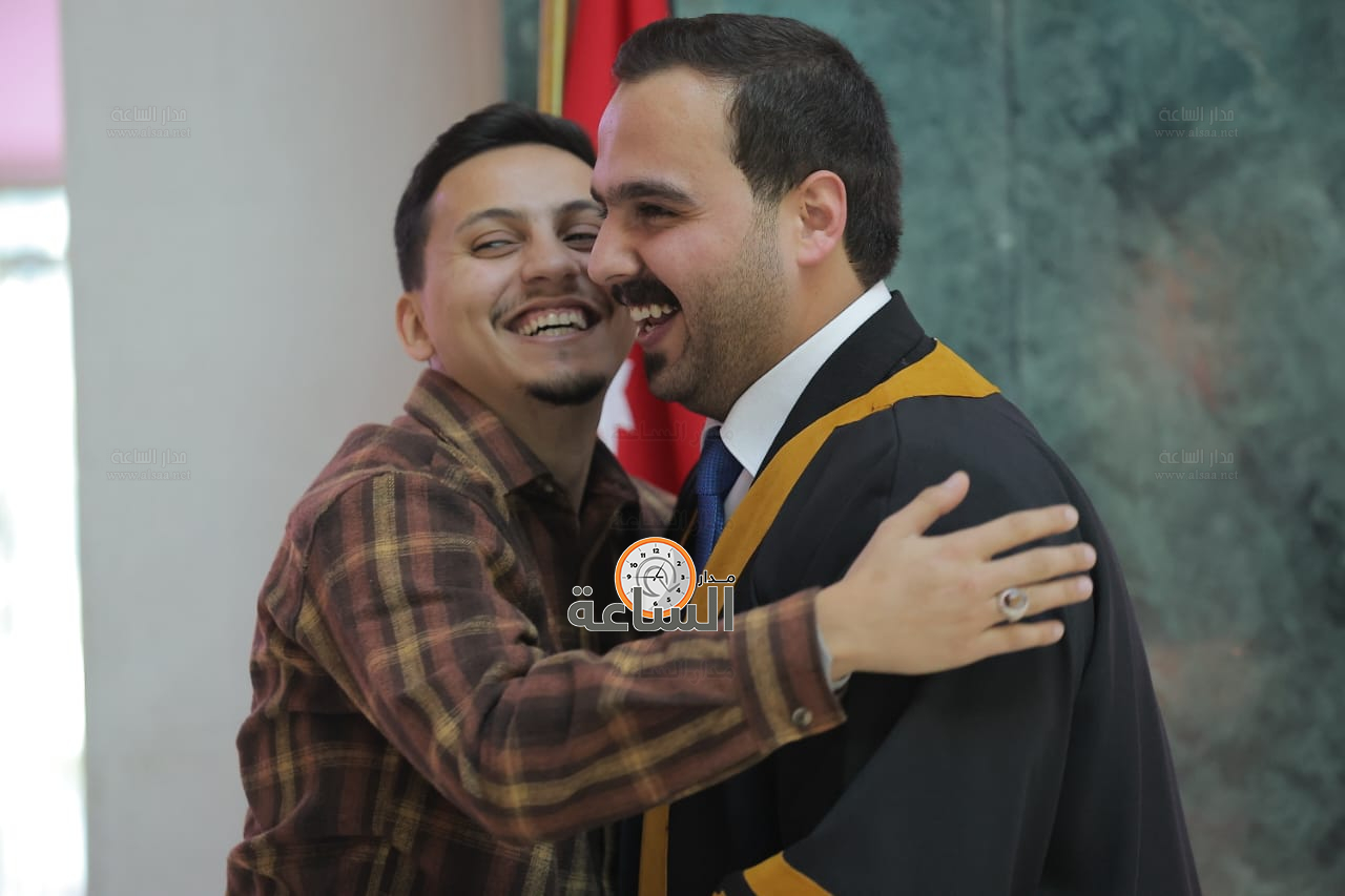 Madar Al-Saa Images 0.7988696115591084