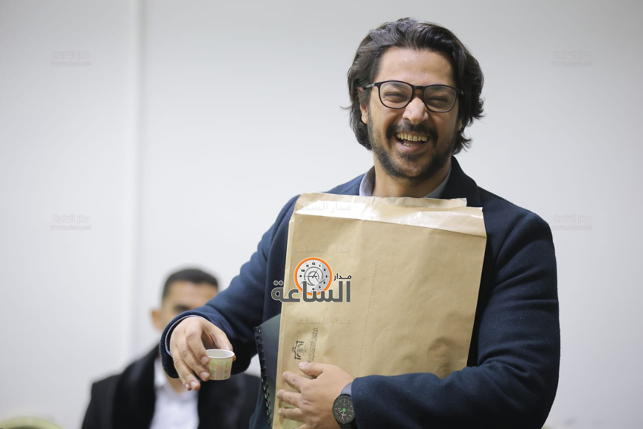 Madar Al-Saa Images 0.5394497452249576