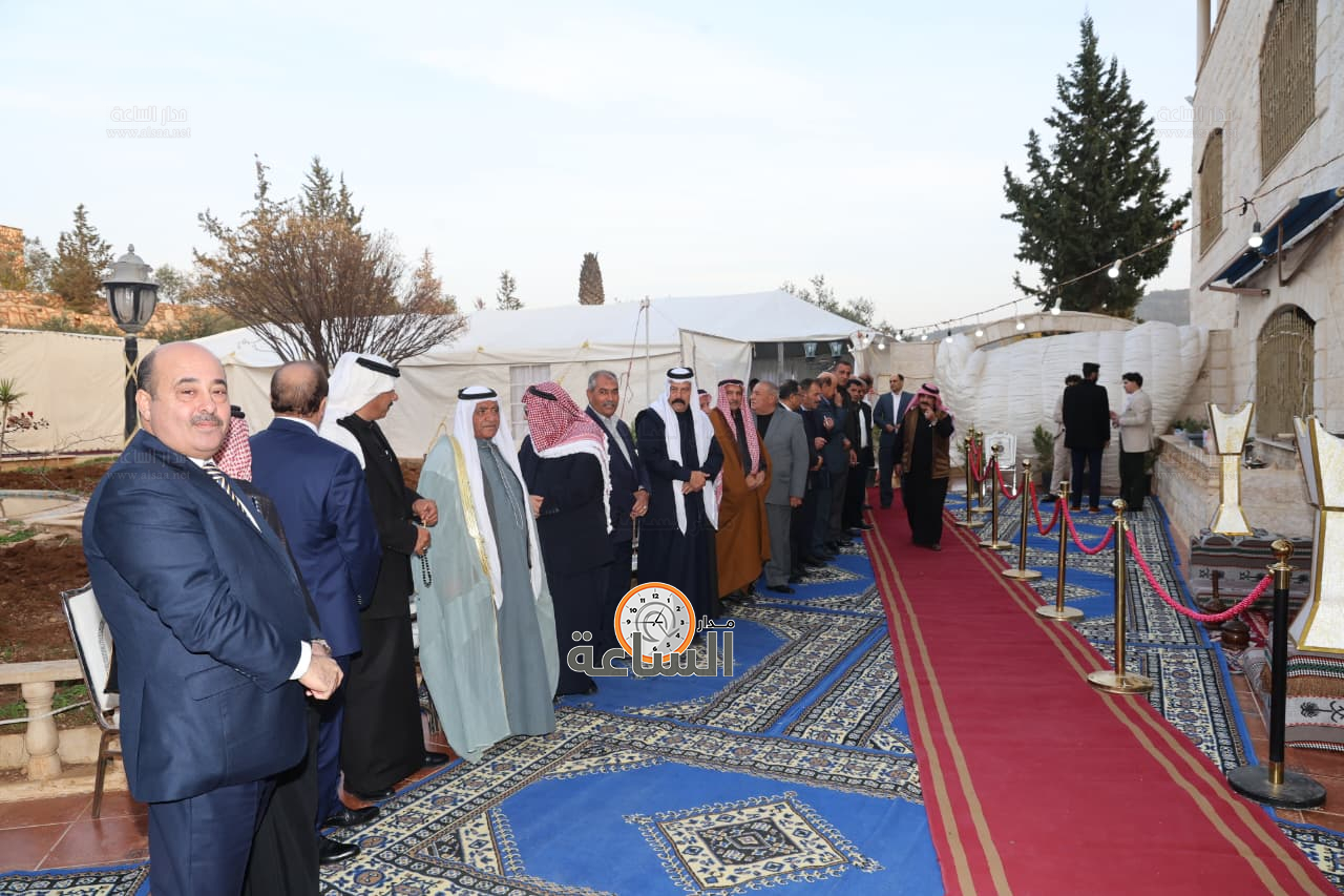 Madar Al-Saa Images 0.5160536823997847