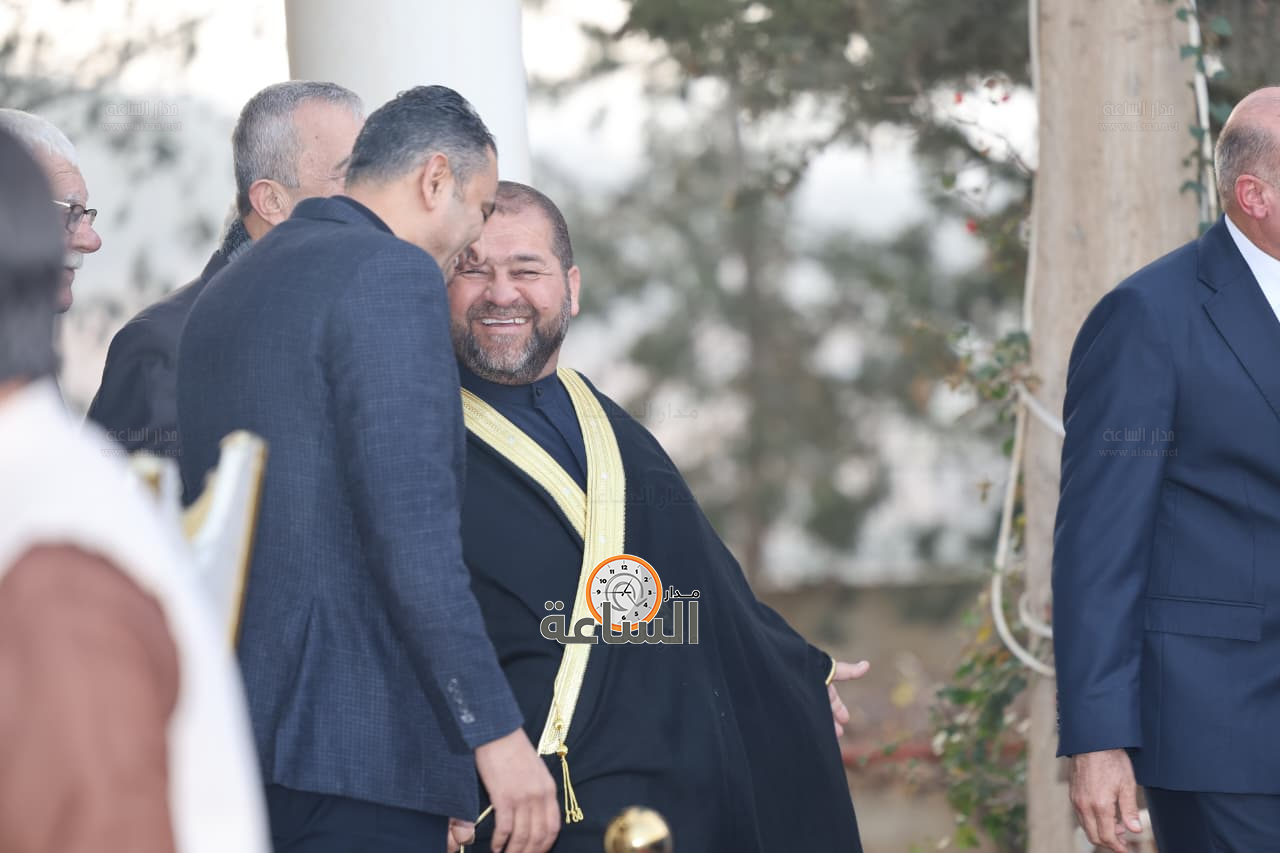 Madar Al-Saa Images 0.45798187222725095