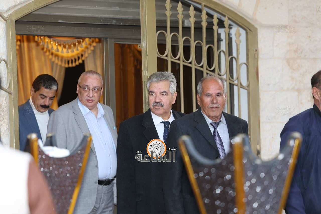 Madar Al-Saa Images 0.8411401683190314