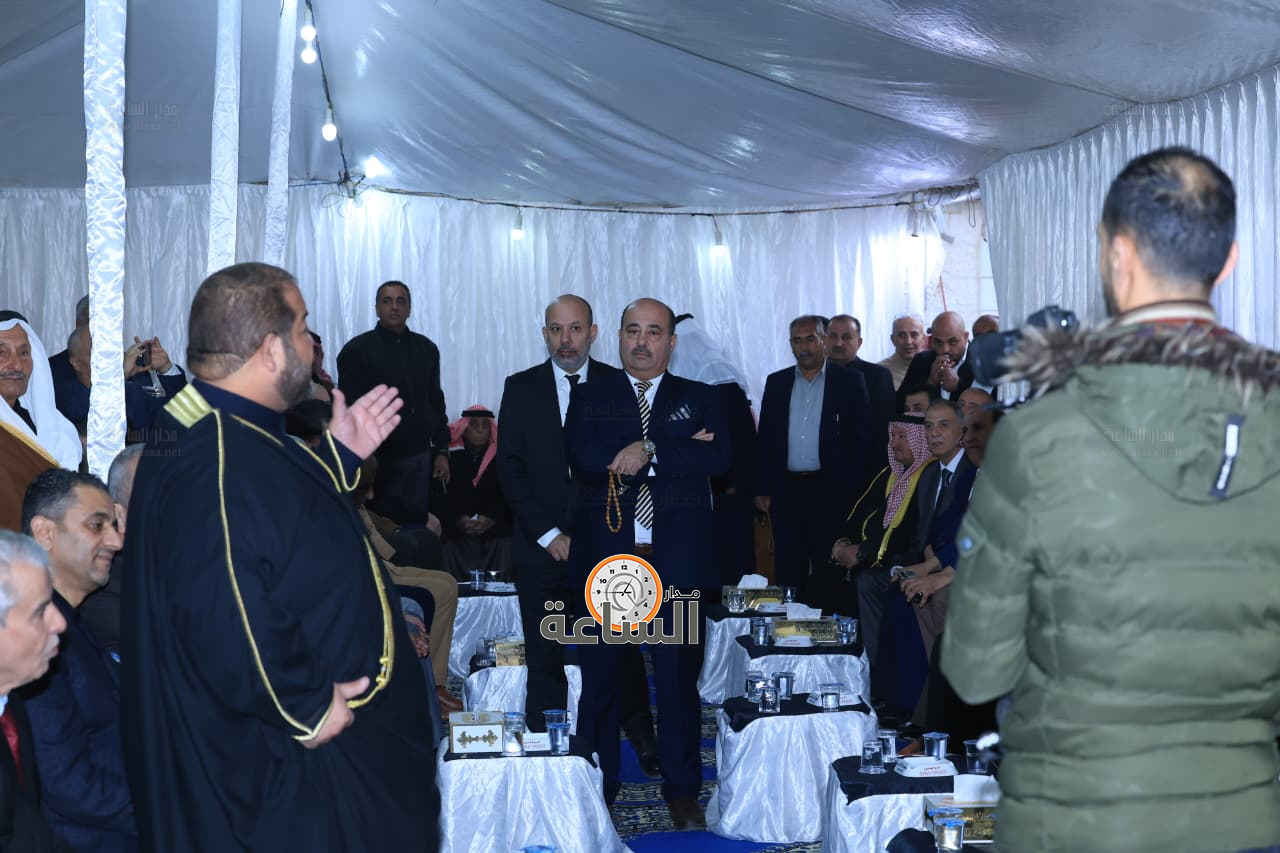 Madar Al-Saa Images 0.9868130759062109