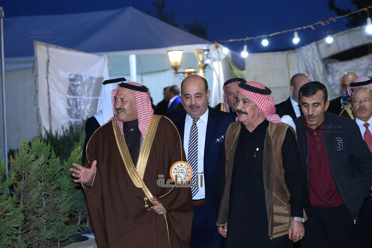 Madar Al-Saa Images 0.3881796282832022