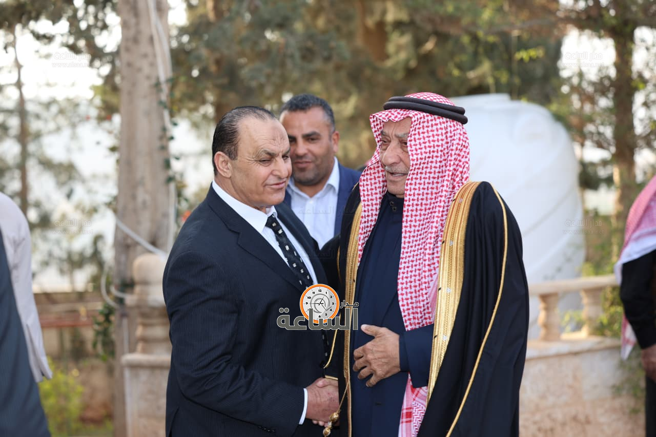 Madar Al-Saa Images 0.42898151192065226