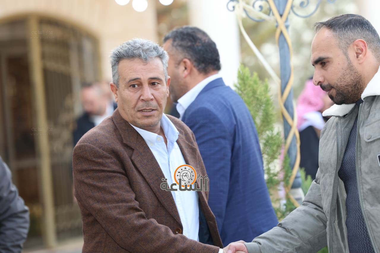 Madar Al-Saa Images 0.8737095160060102