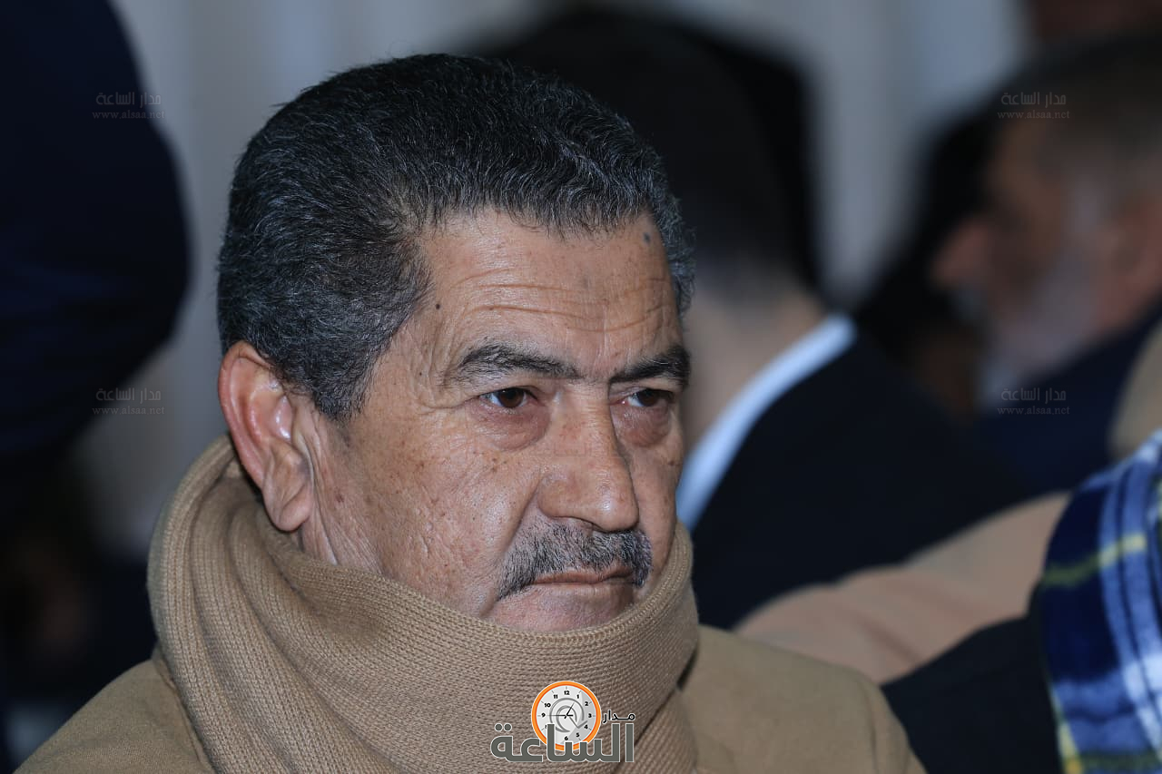 Madar Al-Saa Images 0.45013077347086716