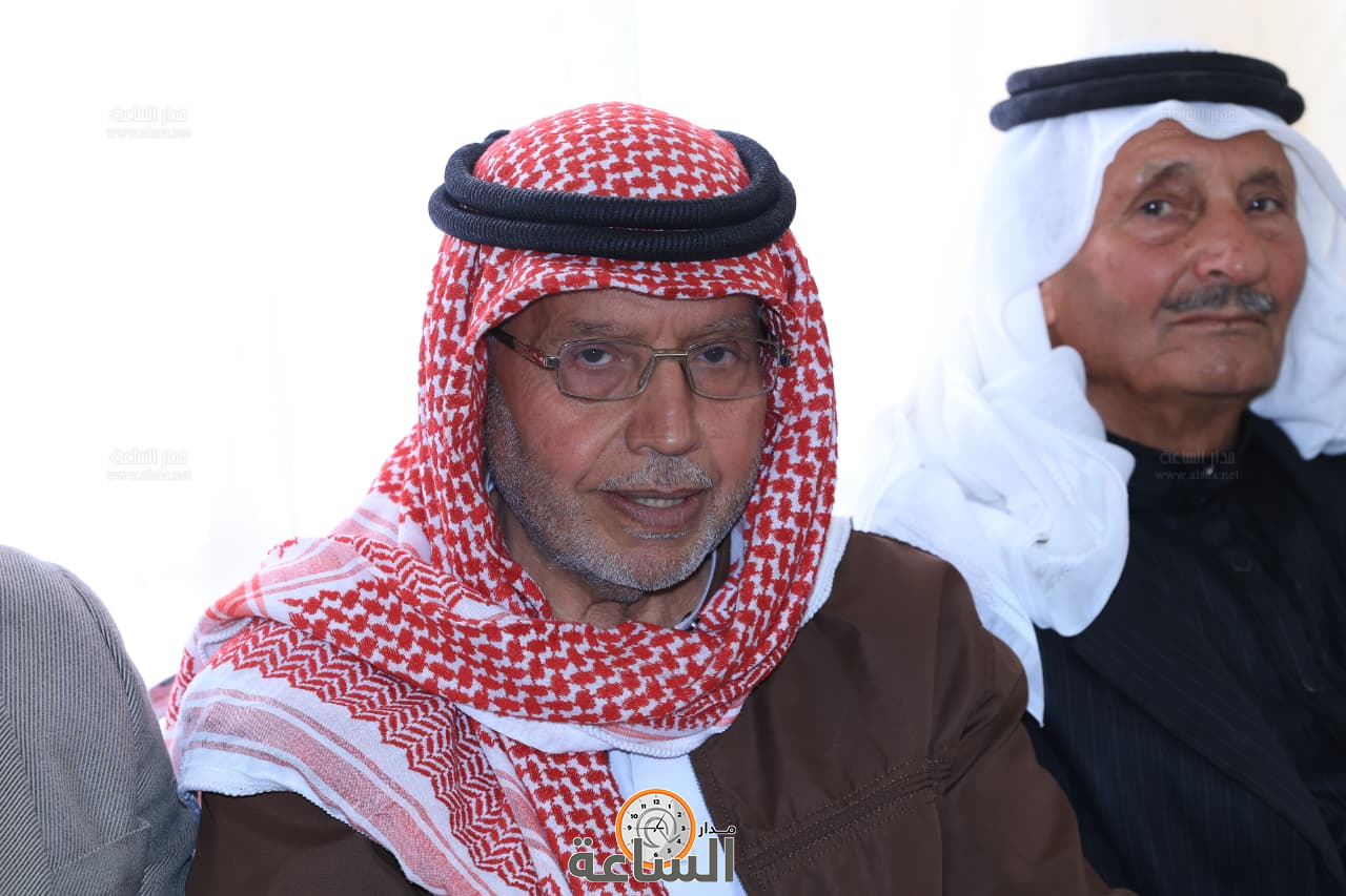 Madar Al-Saa Images 0.23424126336006157