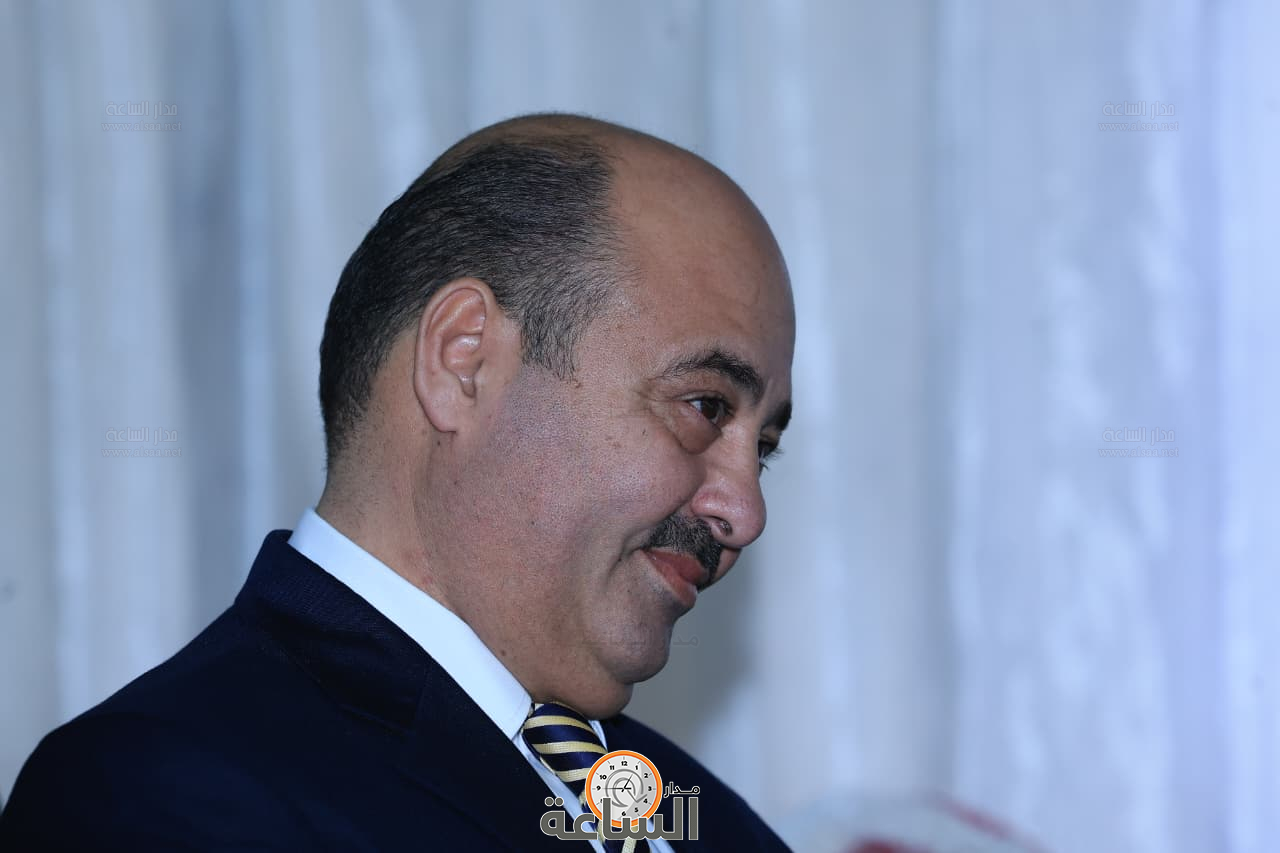 Madar Al-Saa Images 0.10864393293815822