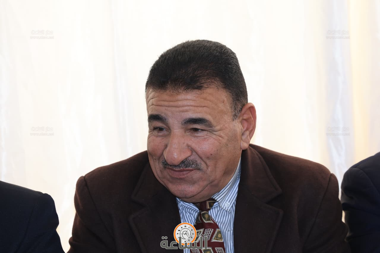 Madar Al-Saa Images 0.44132271780408916