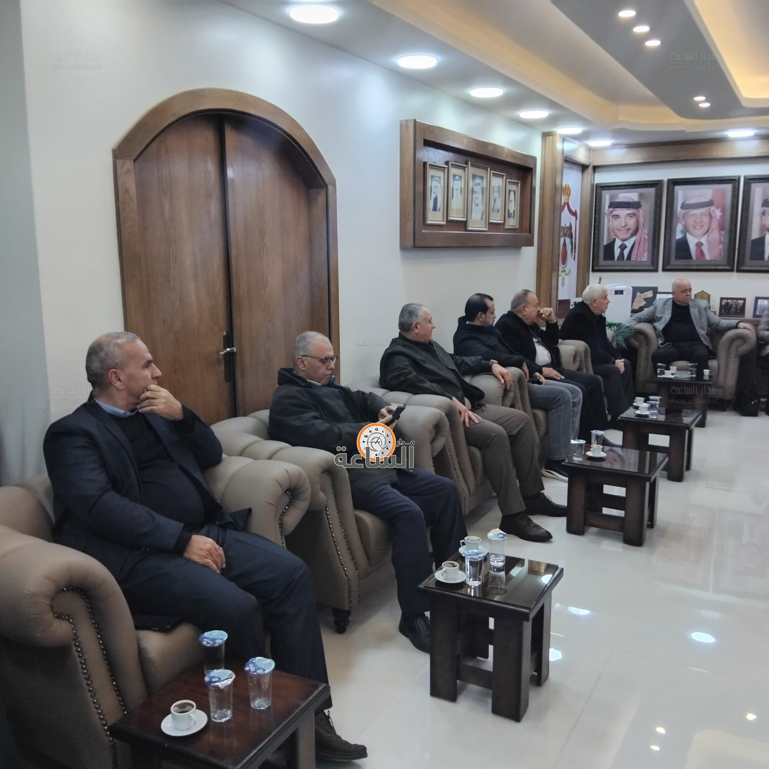 Madar Al-Saa Images 0.4913044438839659