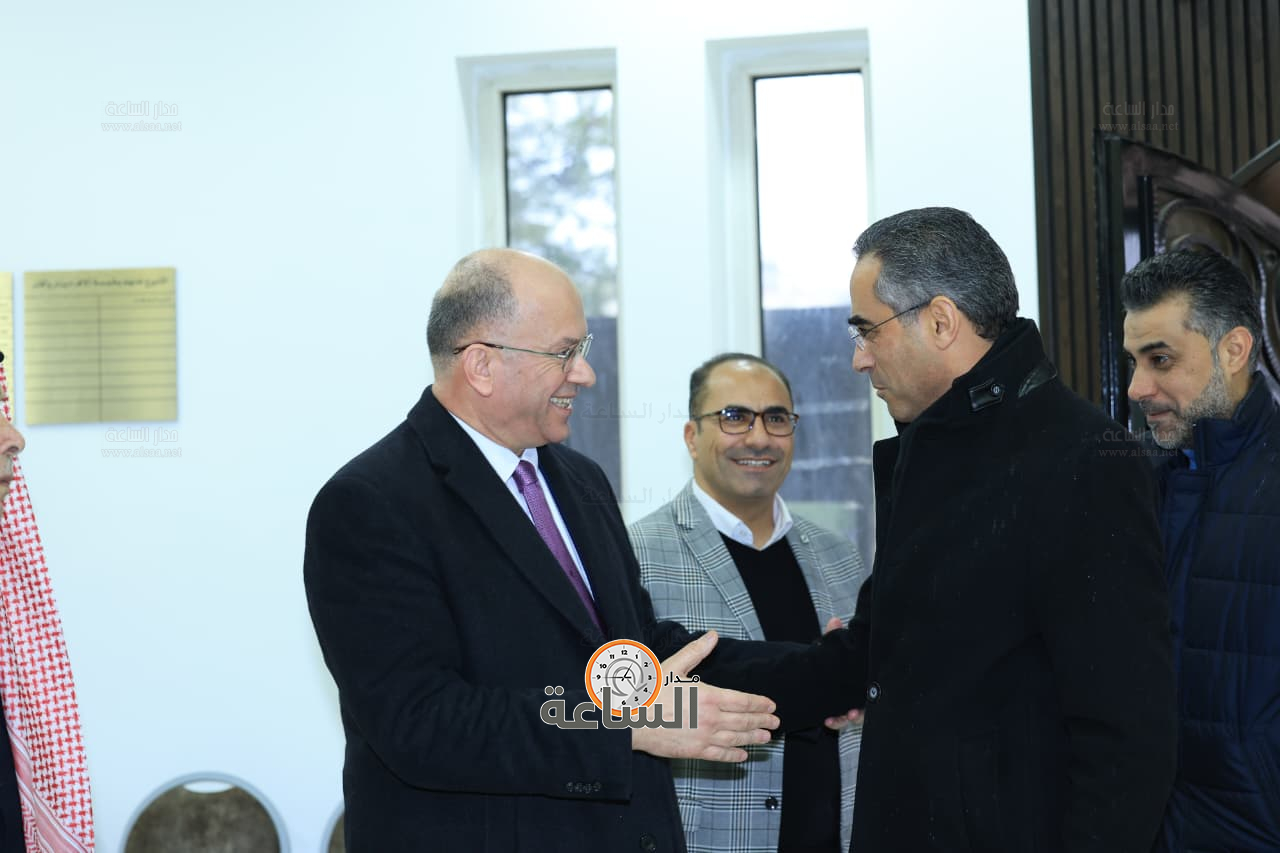 Madar Al-Saa Images 0.8683721566994613