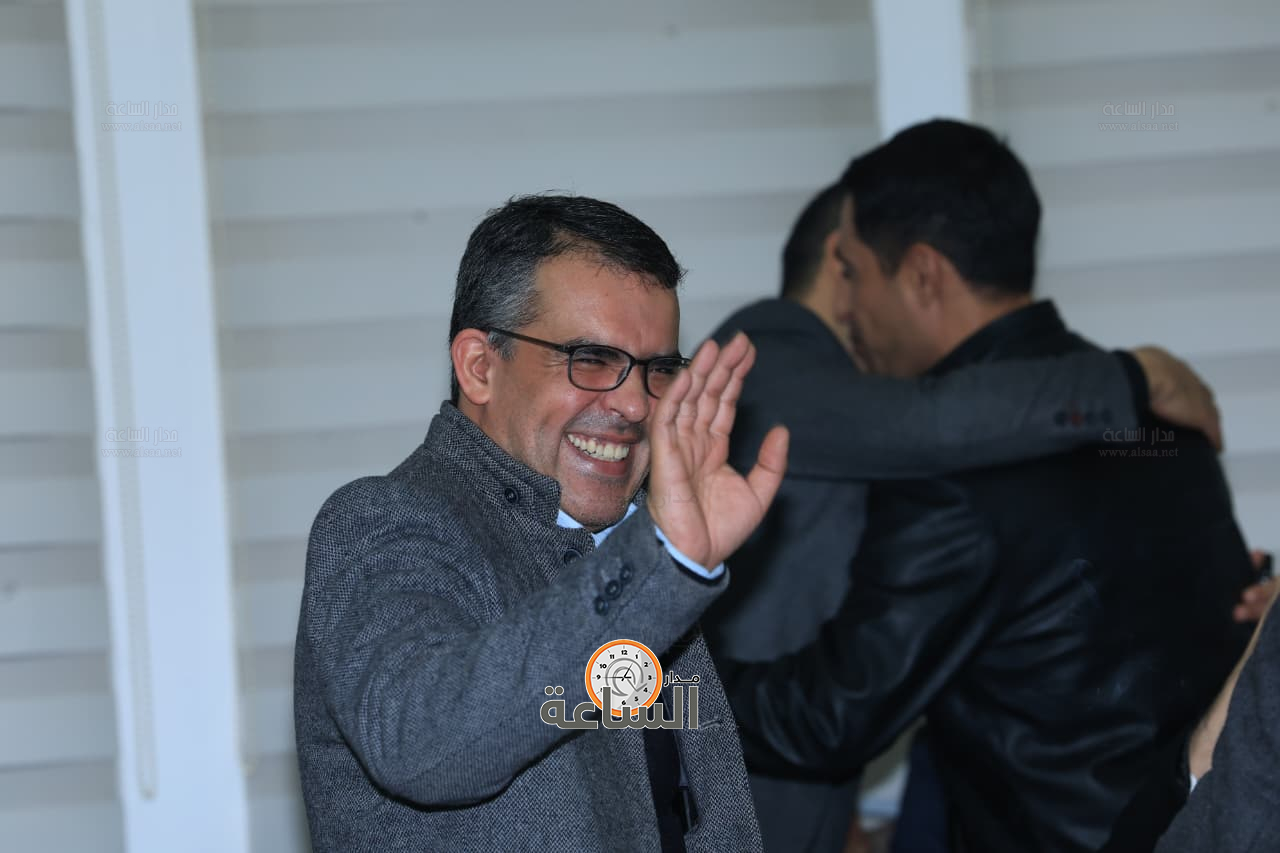 Madar Al-Saa Images 0.5567921870969061