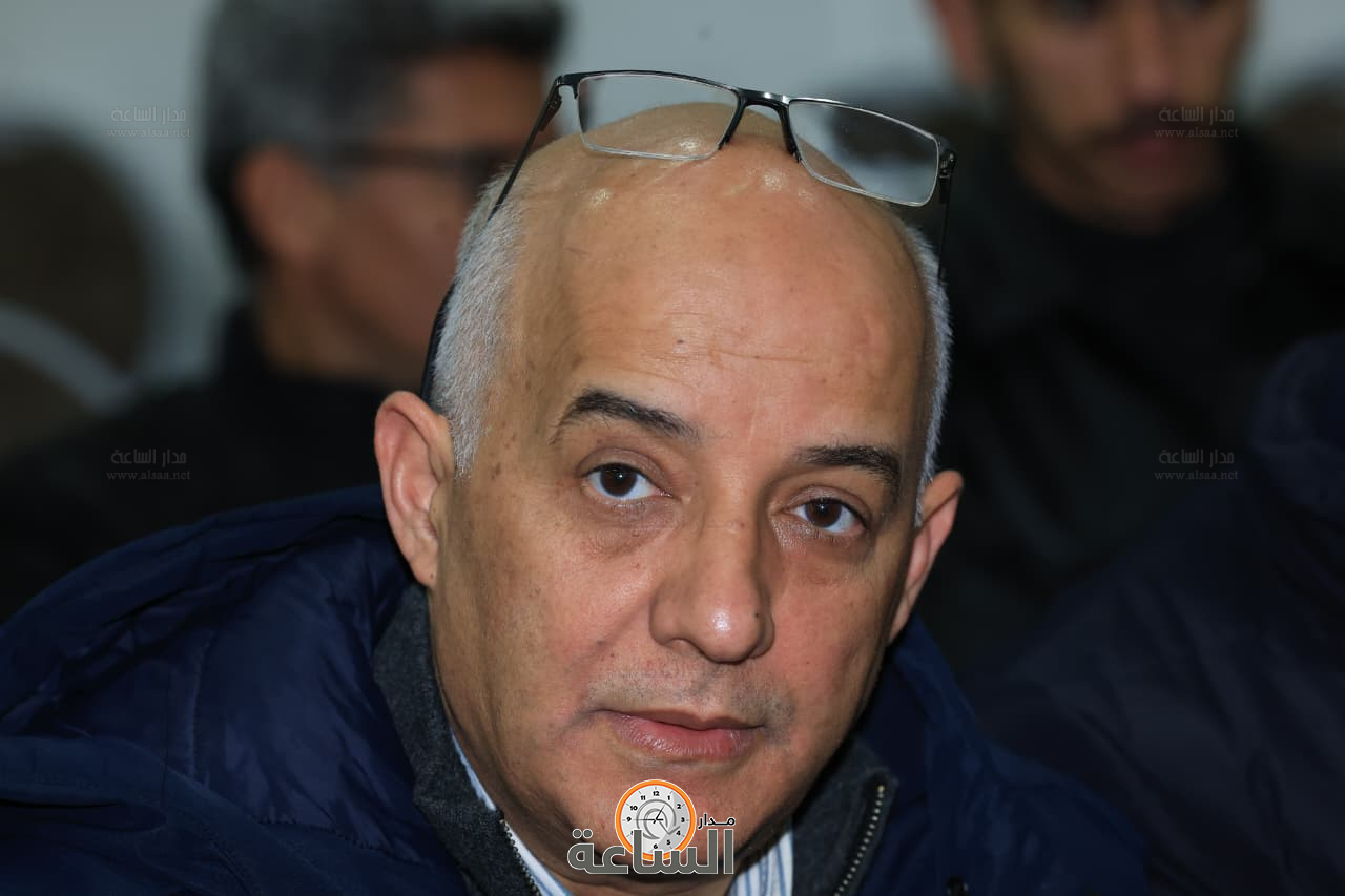 Madar Al-Saa Images 0.877253694172317