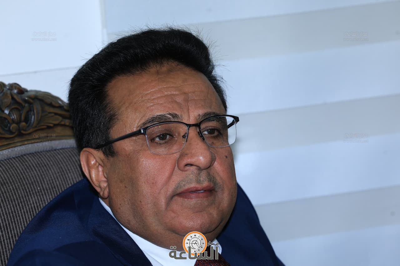 Madar Al-Saa Images 0.33116757651589124