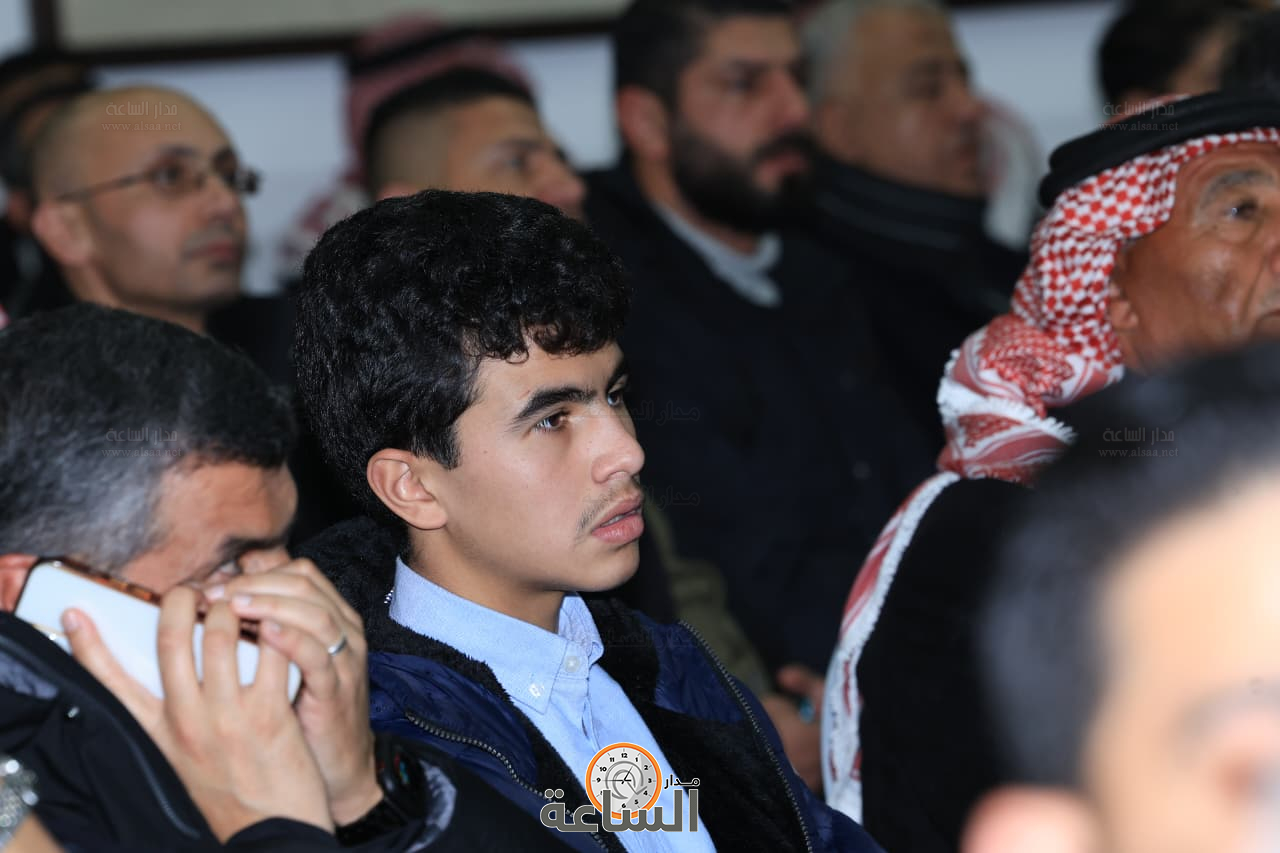 Madar Al-Saa Images 0.30064969587569135