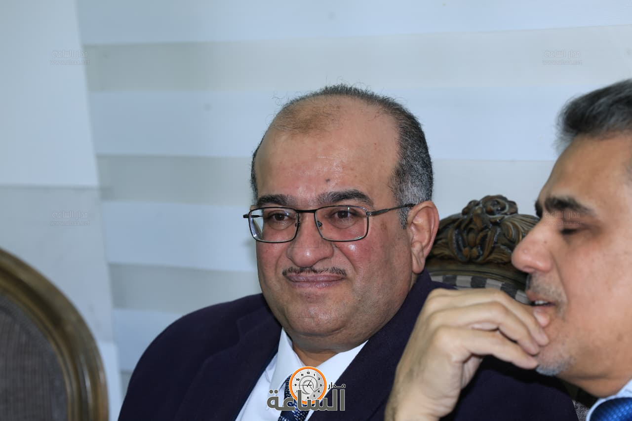 Madar Al-Saa Images 0.8095611525197135