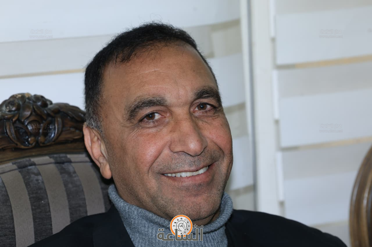 Madar Al-Saa Images 0.7831077113362793