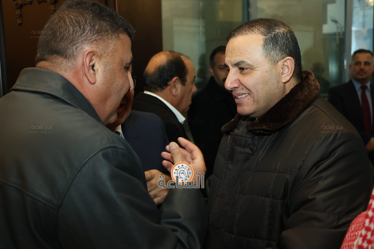 Madar Al-Saa Images 0.9914561153825515