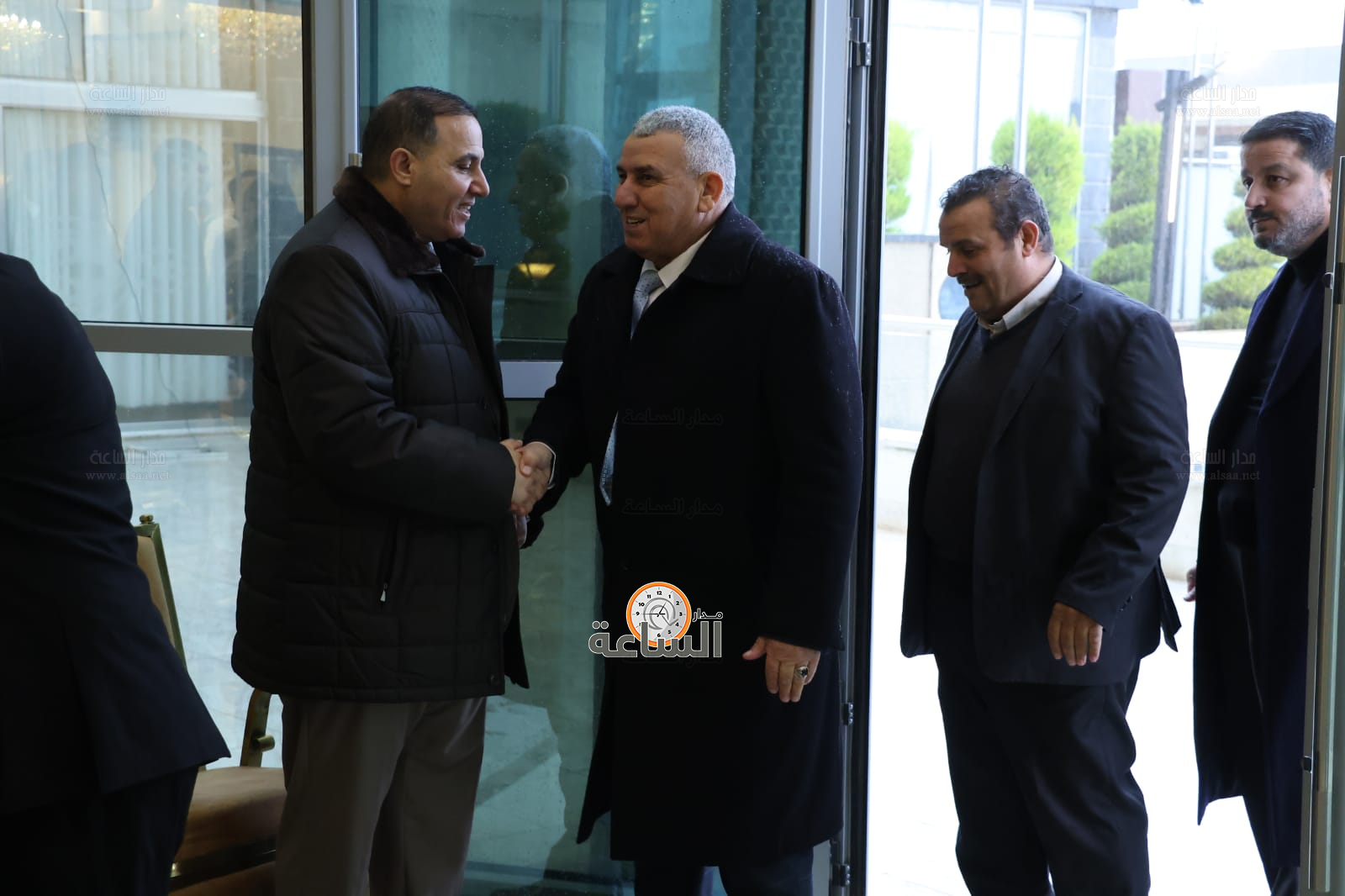 Madar Al-Saa Images 0.8730047104171689