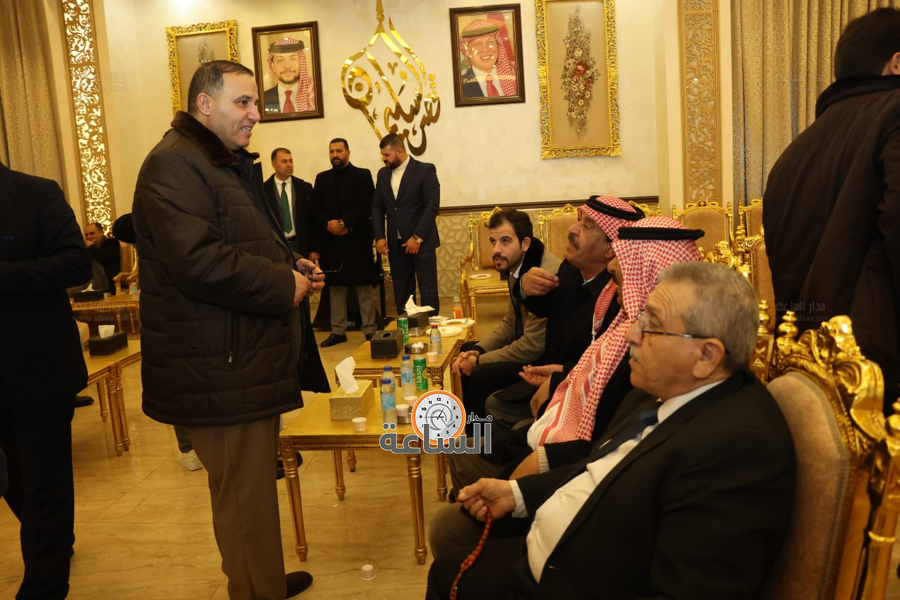 Madar Al-Saa Images 0.36687754763683367