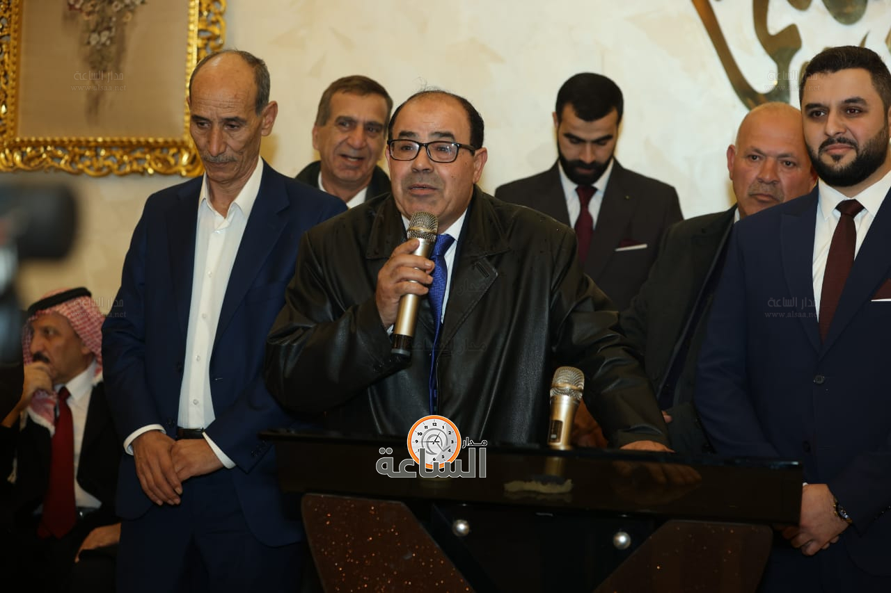 Madar Al-Saa Images 0.10824073440302207