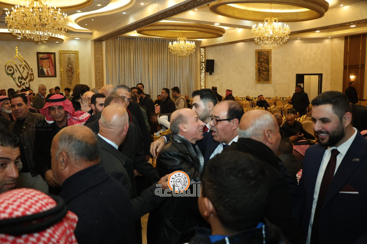 Madar Al-Saa Images 0.3839077051304096