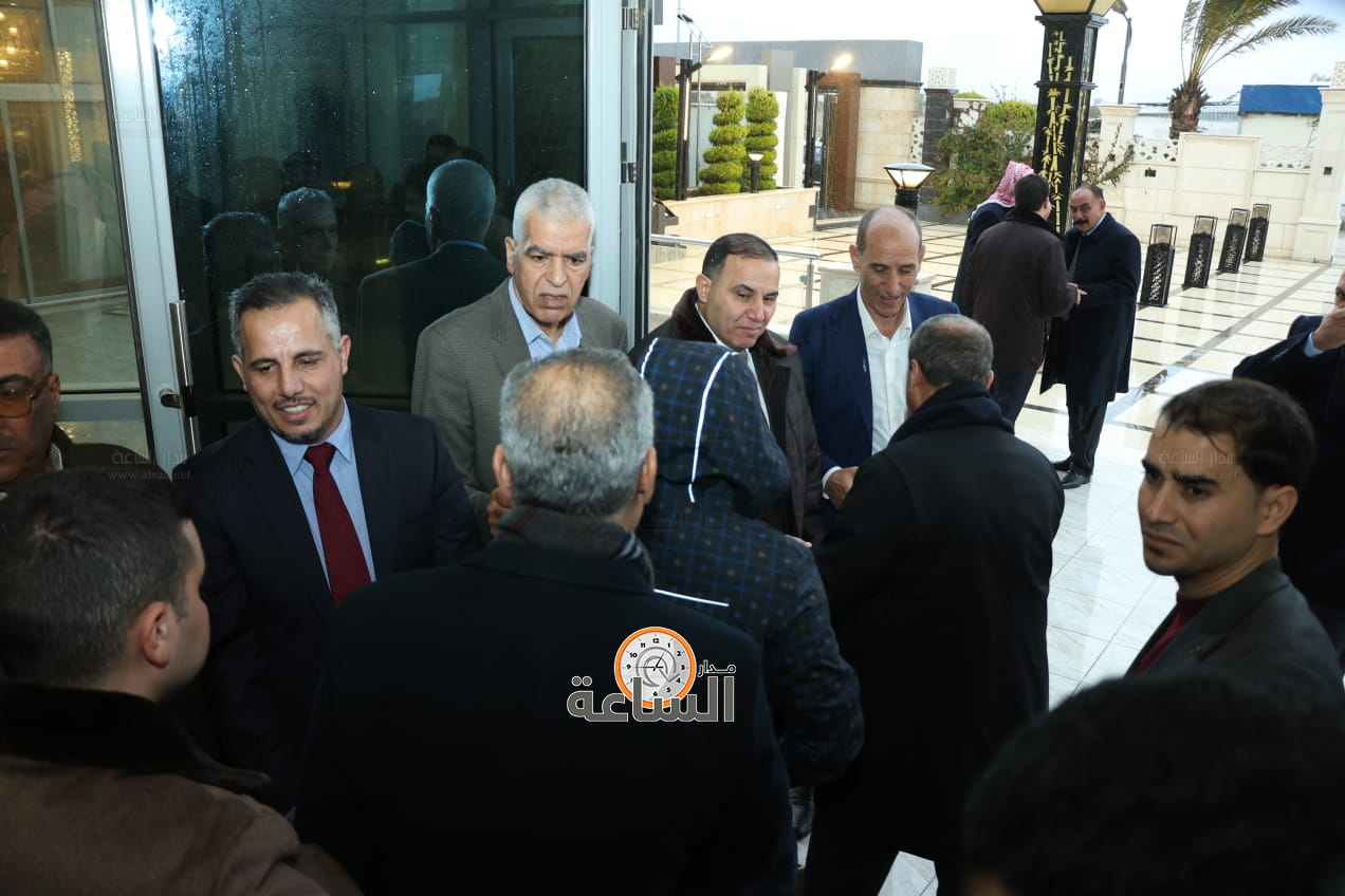 Madar Al-Saa Images 0.2472544232423617