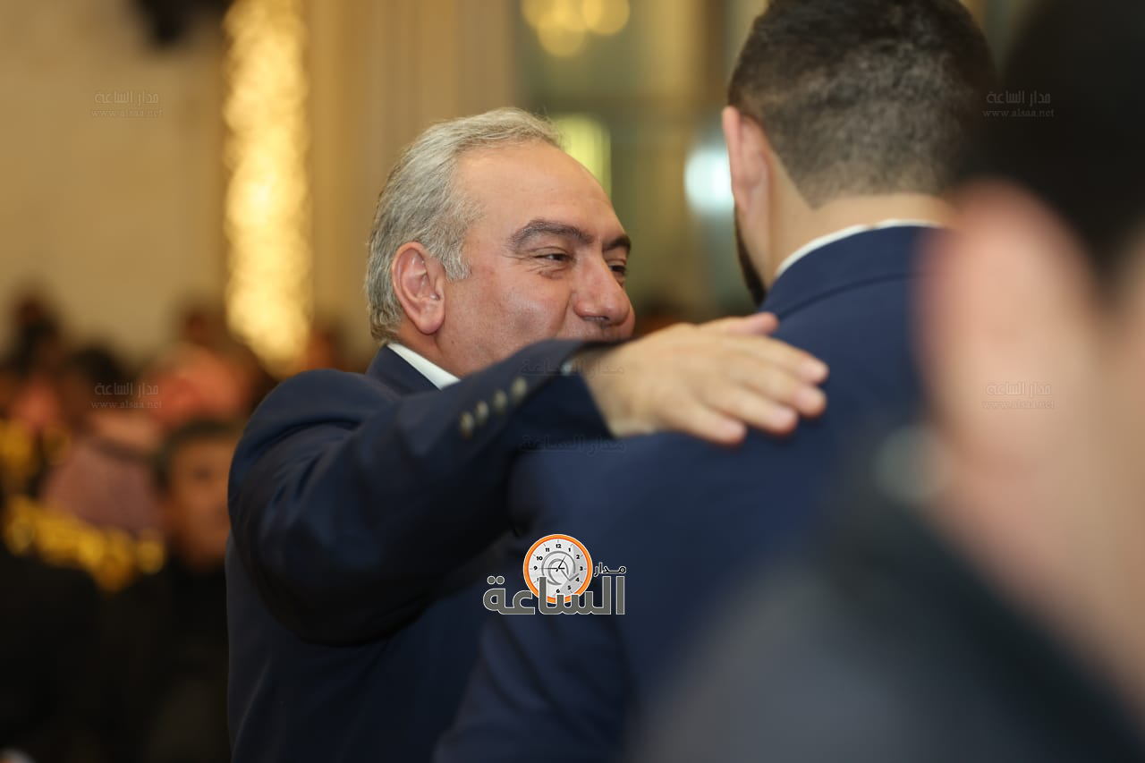 Madar Al-Saa Images 0.9401840542233014