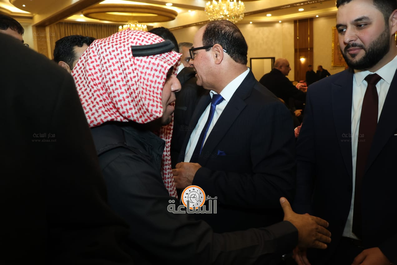 Madar Al-Saa Images 0.19625505243564267