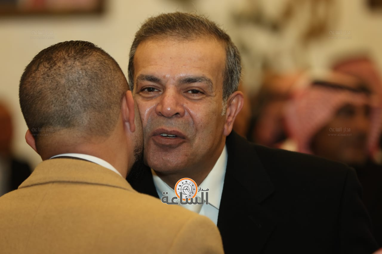 Madar Al-Saa Images 0.6920613460372057